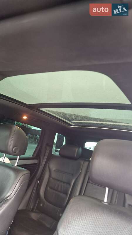 Volkswagen Touareg 2011