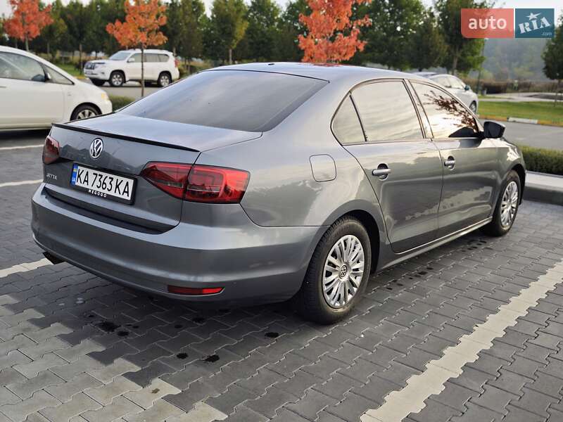 Volkswagen Jetta 2015