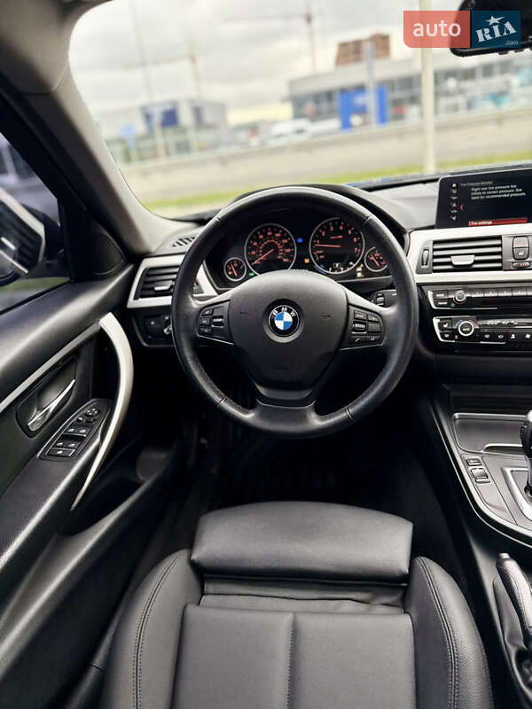 BMW 3 Series 2017