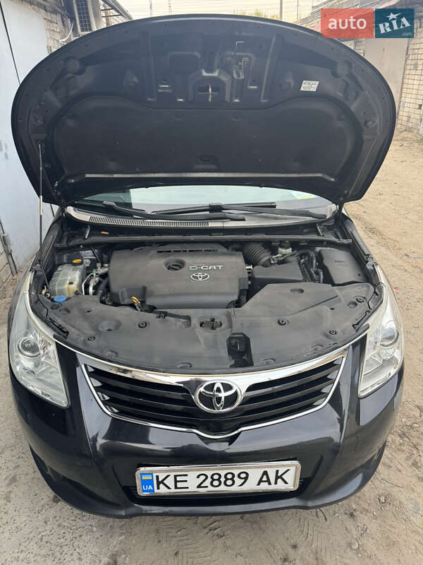 Toyota Avensis 2009