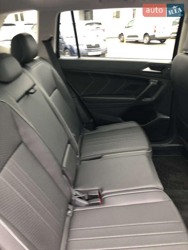 Volkswagen Tiguan 2024