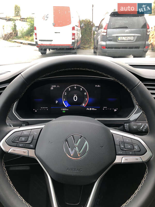 Volkswagen Tiguan 2024