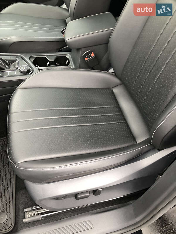 Volkswagen Tiguan 2024