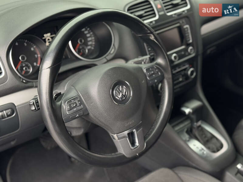 Volkswagen Golf 2009