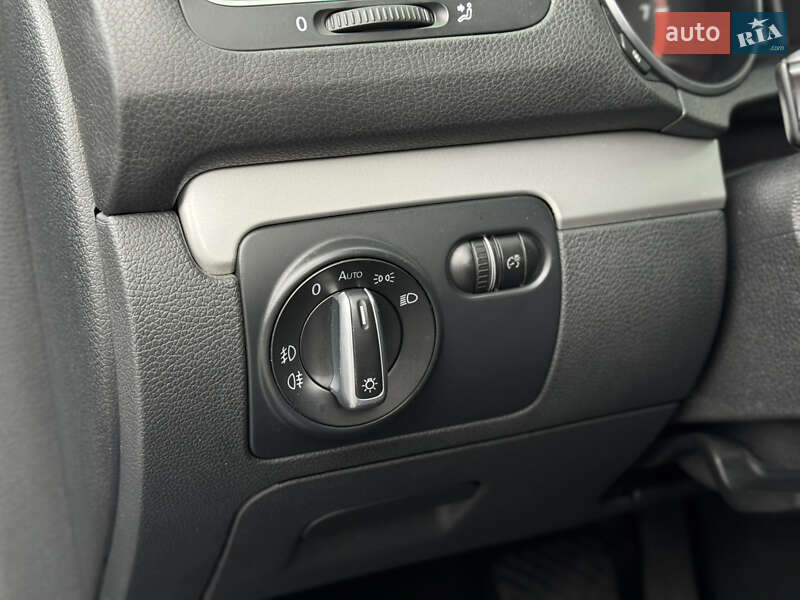 Volkswagen Golf 2009