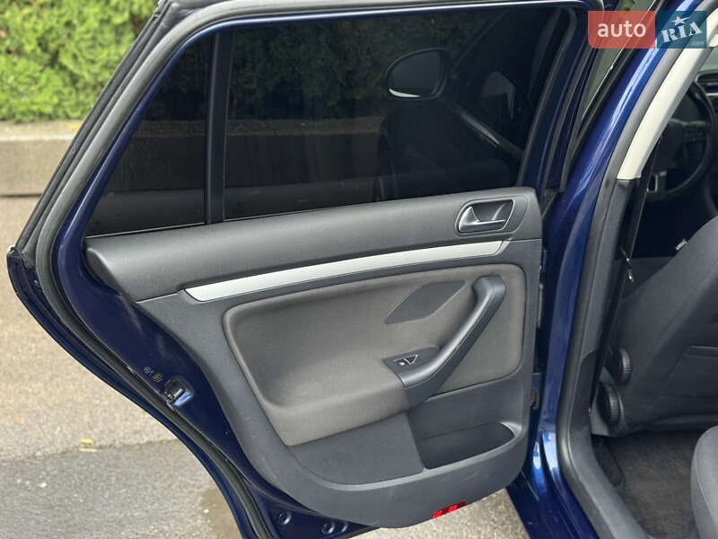 Volkswagen Golf 2009