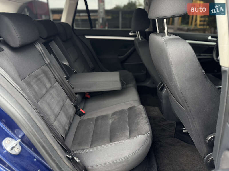 Volkswagen Golf 2009