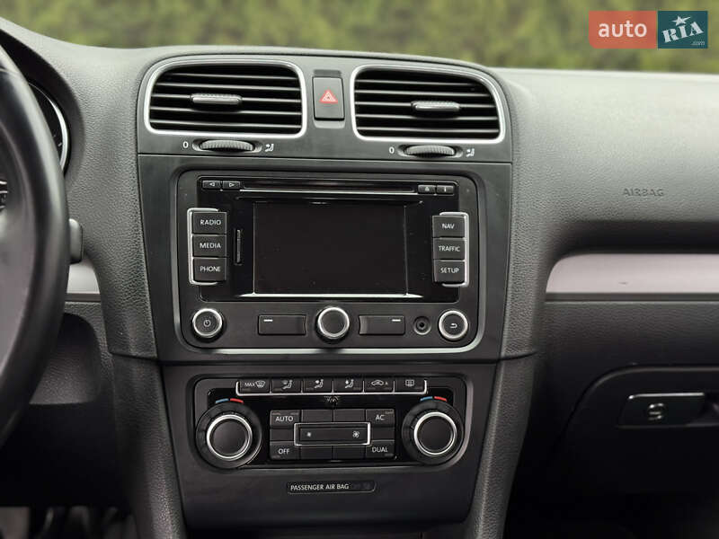 Volkswagen Golf 2009