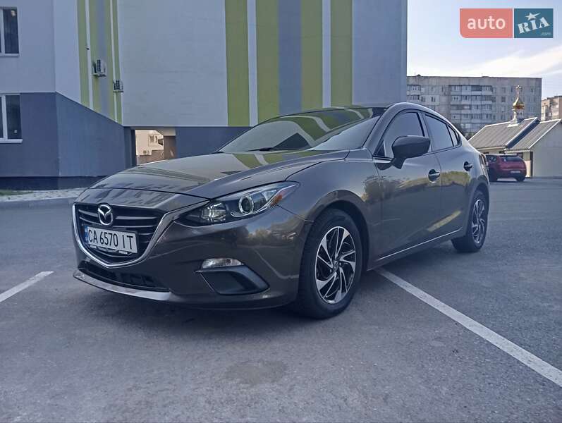 Mazda 3 2016