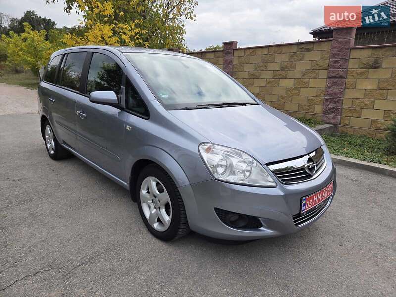 Opel Zafira 2008