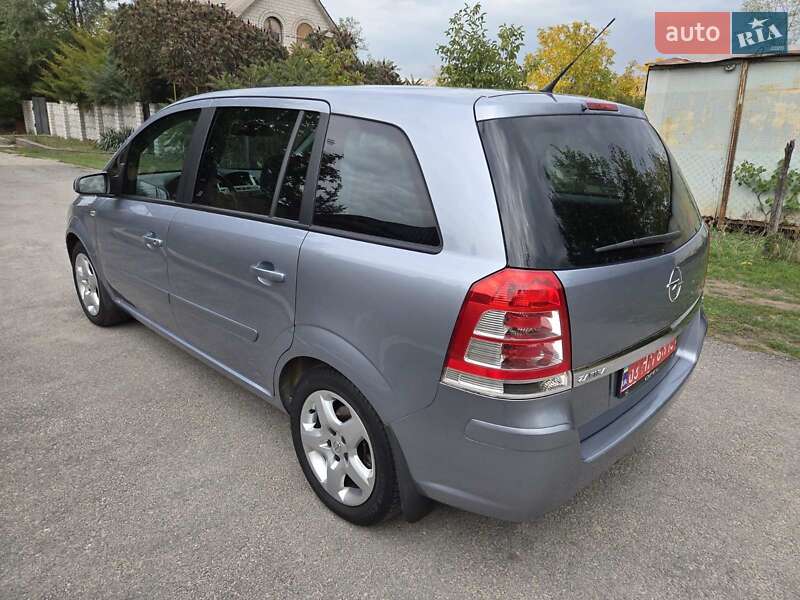Opel Zafira 2008
