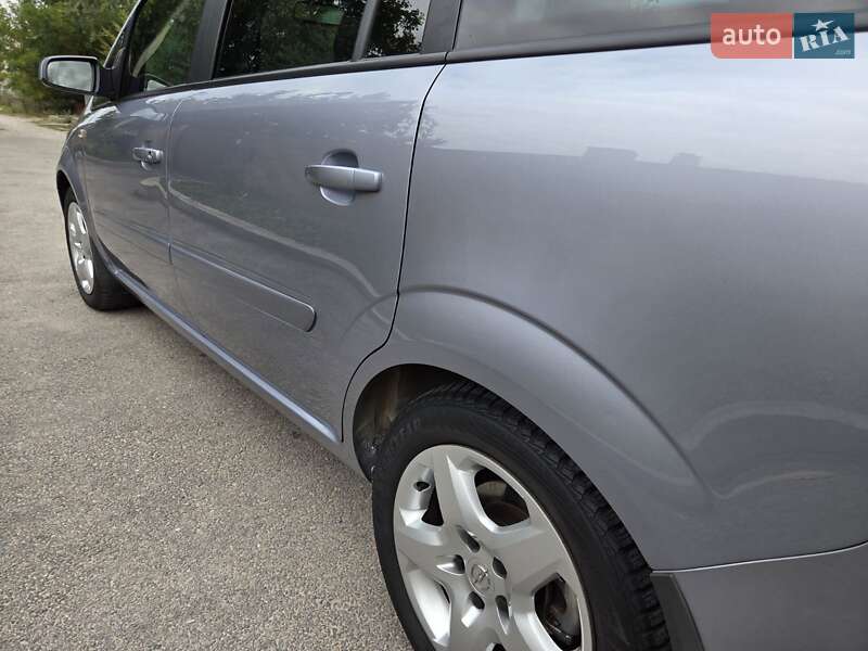 Opel Zafira 2008