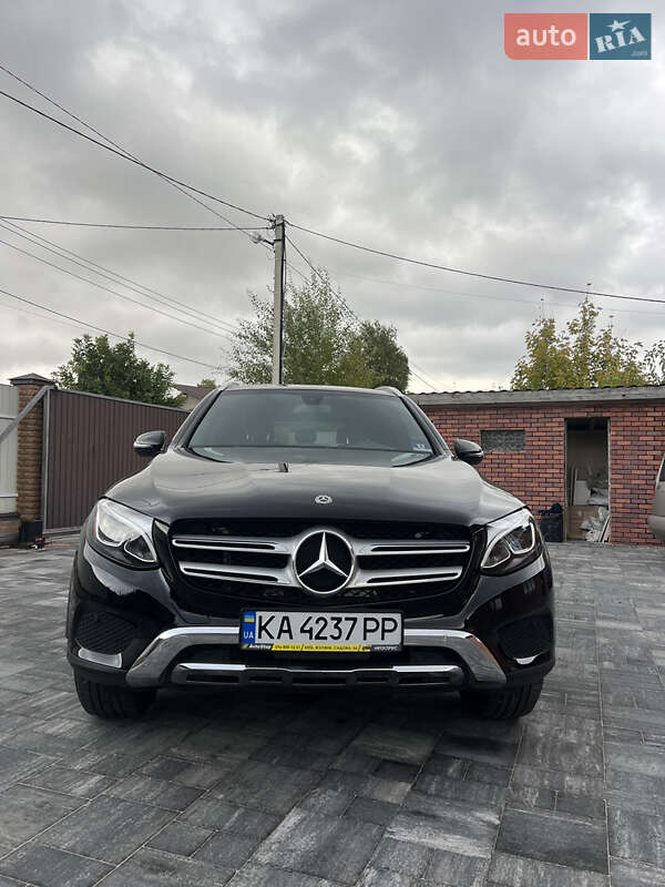 Mercedes-Benz GLC-Class 2019