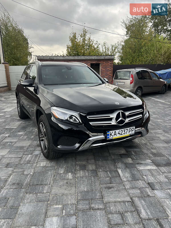 Mercedes-Benz GLC-Class 2019