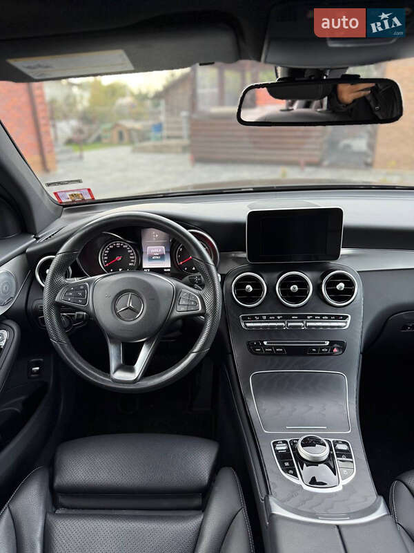 Mercedes-Benz GLC-Class 2019