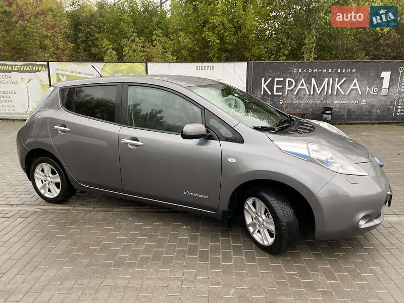 Nissan Leaf 2013