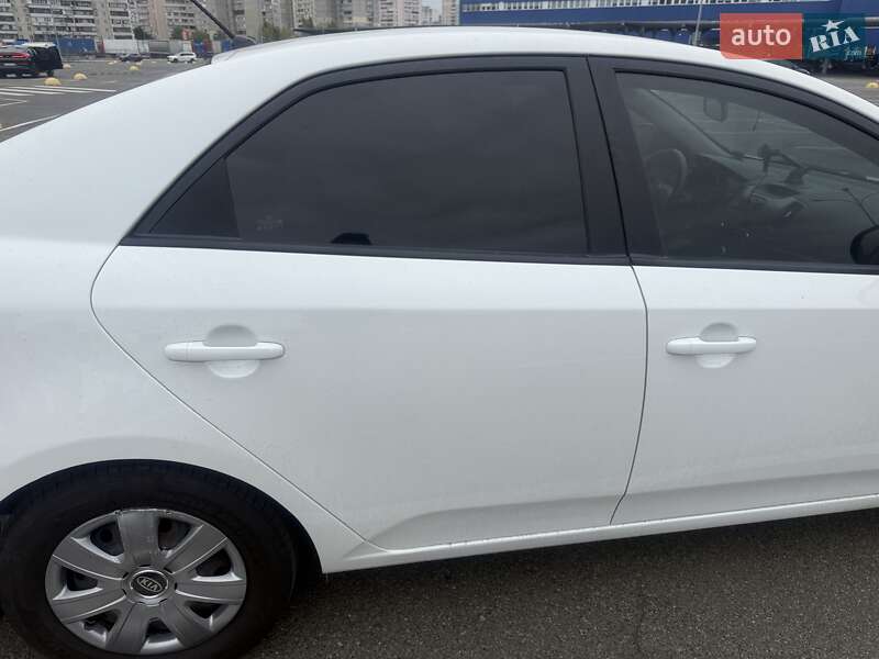 Kia Cerato 2011
