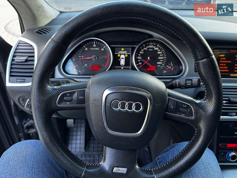 Audi Q7 2010
