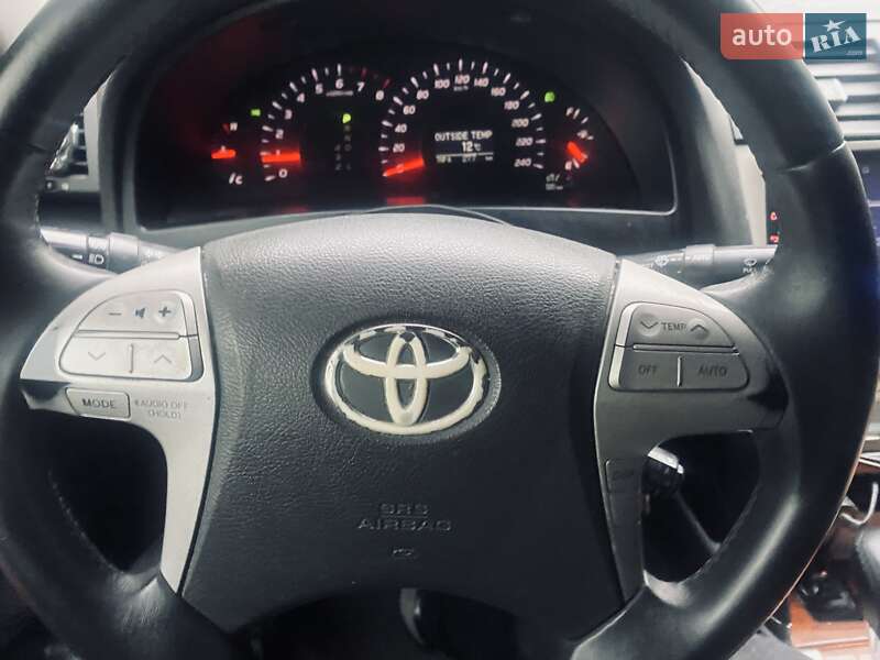 Toyota Camry 2008