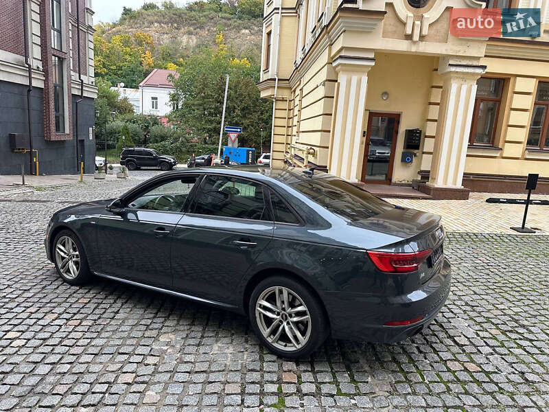 Audi A4 2017