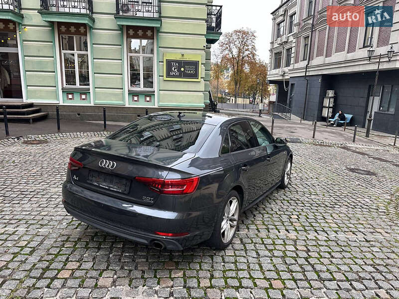 Audi A4 2017