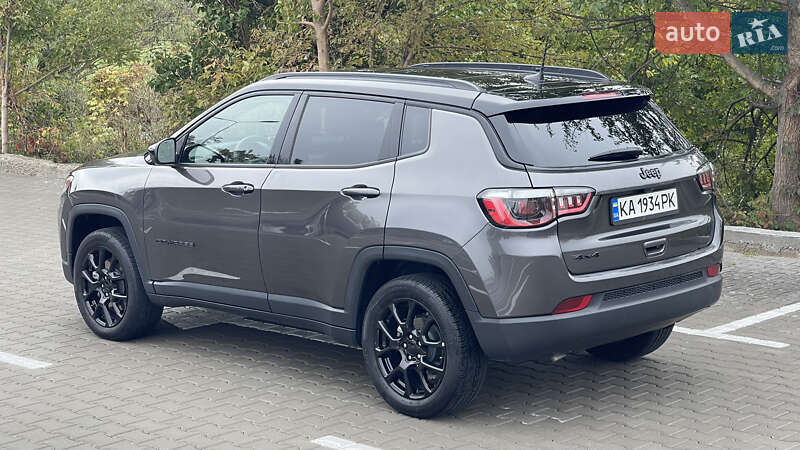 Jeep Compass 2023