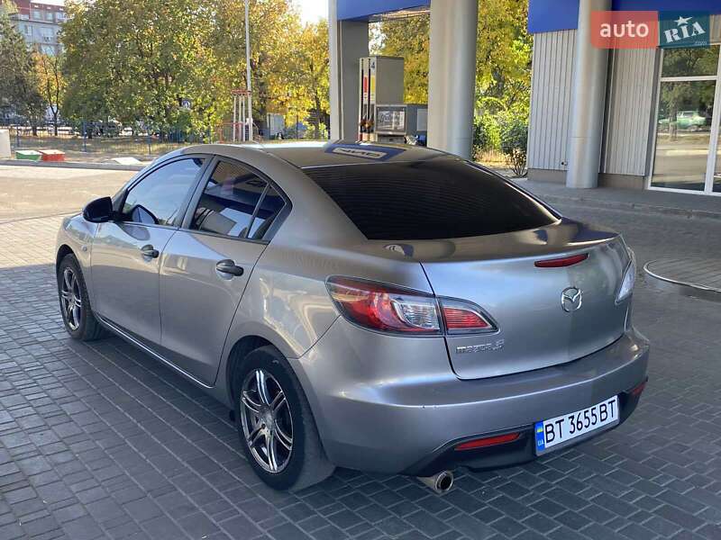 Mazda 3 2010