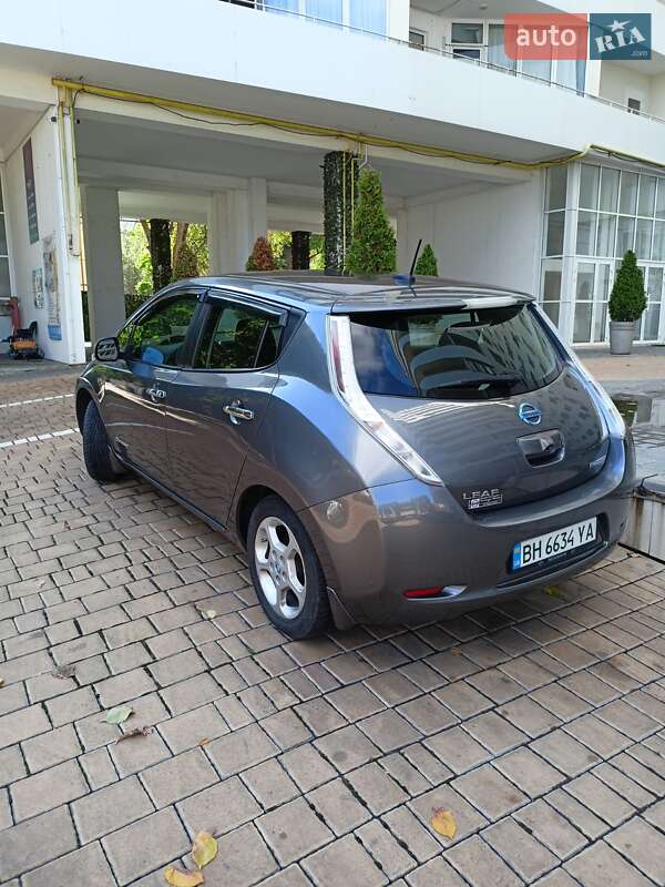 Nissan Leaf 2016