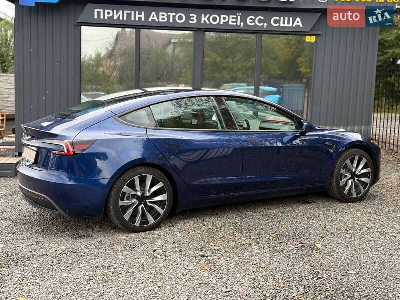 Tesla-1