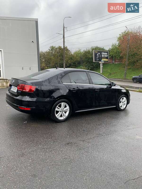 Volkswagen Jetta 2013