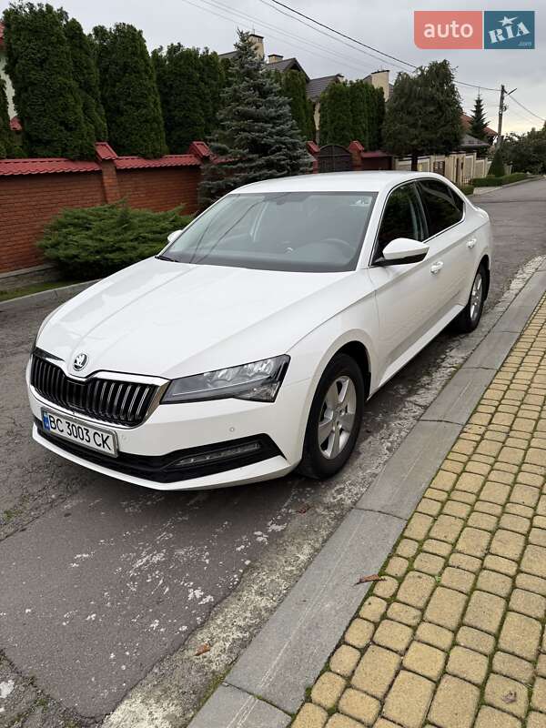 Skoda Superb 2020
