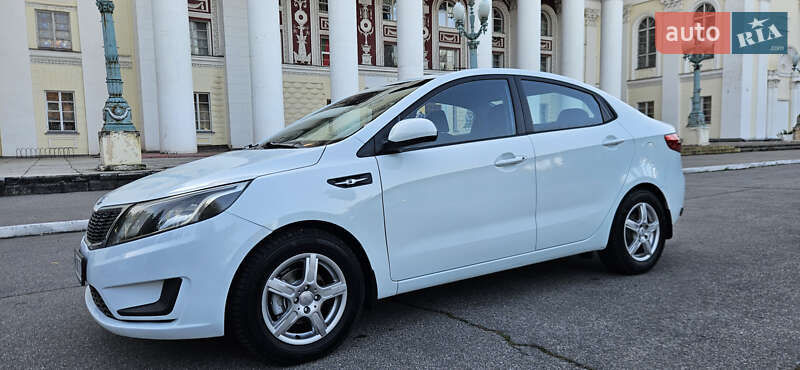 Kia Rio 2012
