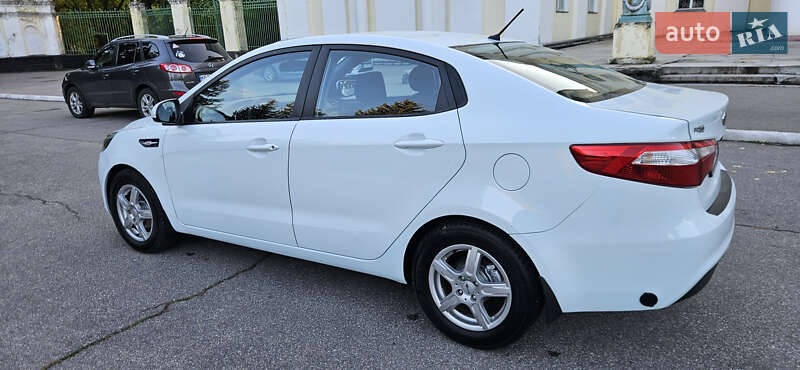 Kia Rio 2012