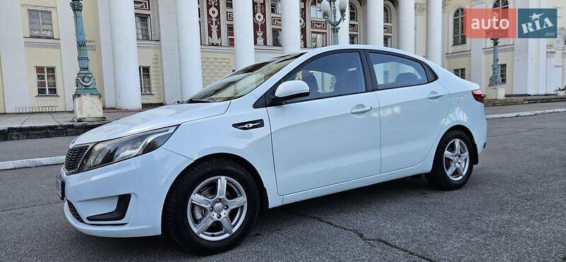 Kia Rio 2012