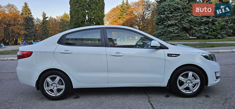 Kia Rio 2012
