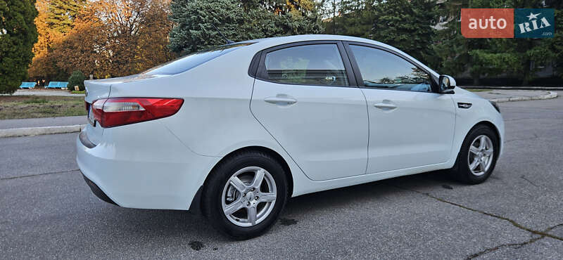 Kia Rio 2012