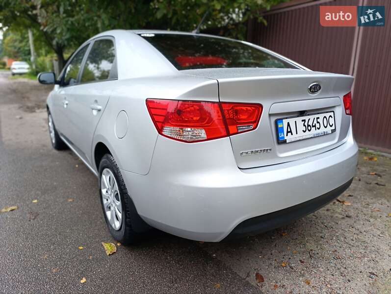 Kia Cerato 2012