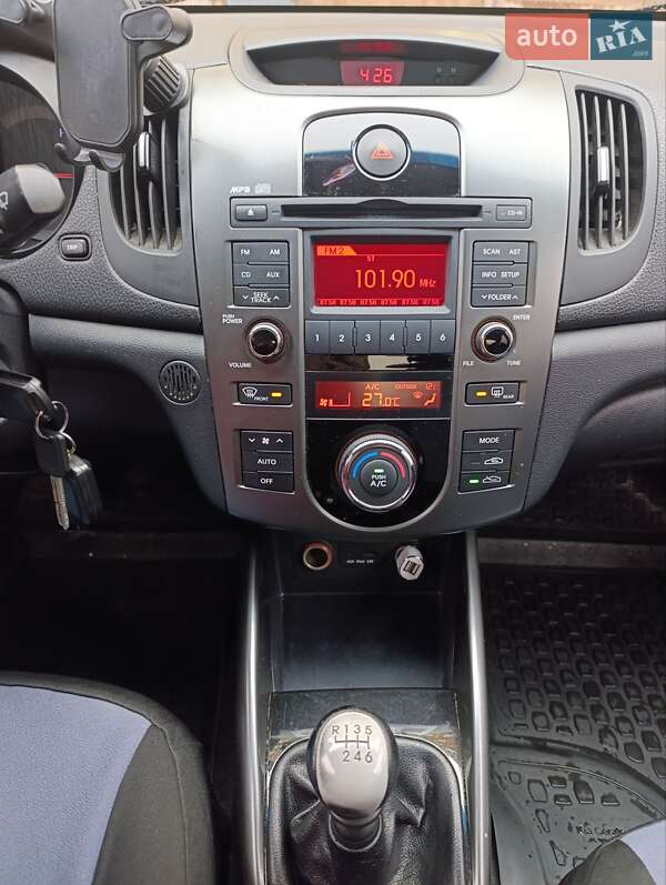 Kia Cerato 2012