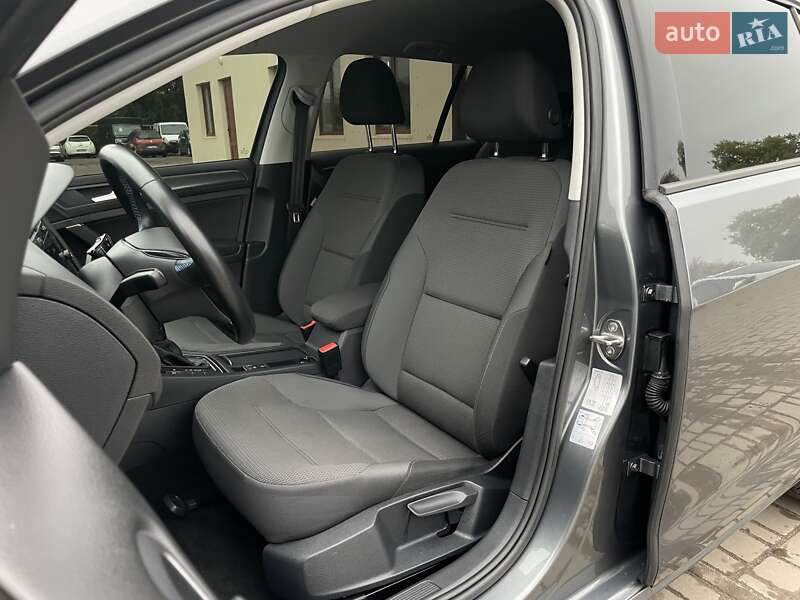 Volkswagen e-Golf 2020