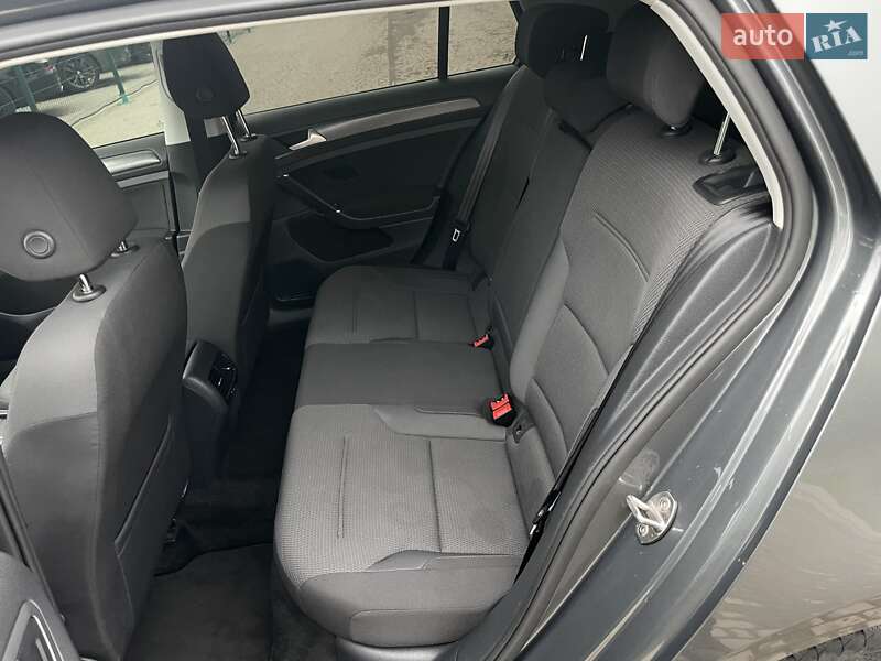 Volkswagen e-Golf 2020