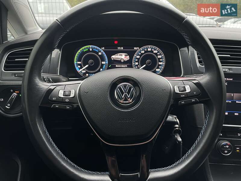 Volkswagen e-Golf 2020