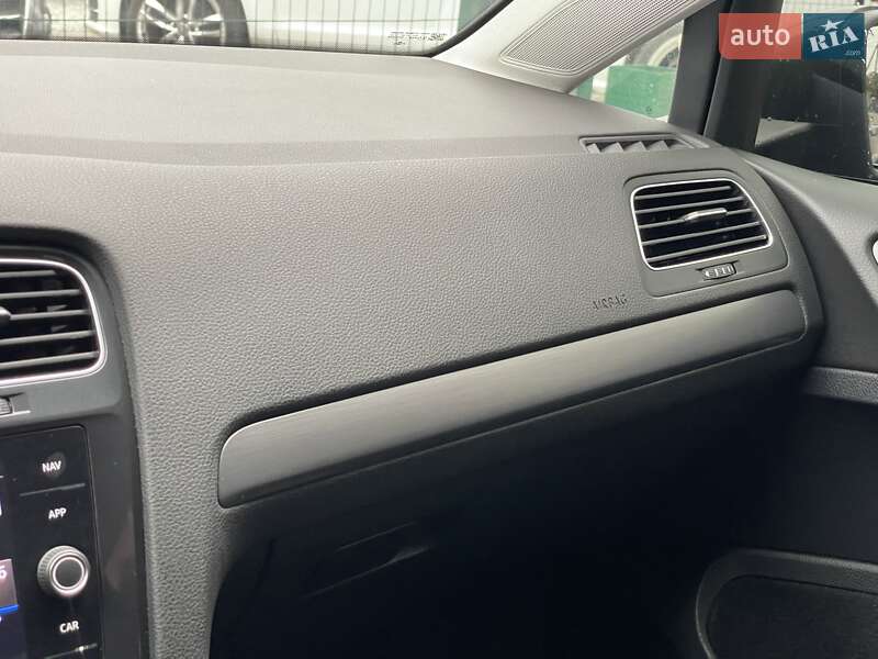 Volkswagen e-Golf 2020