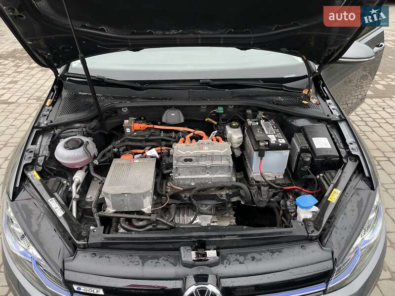 Volkswagen e-Golf 2020