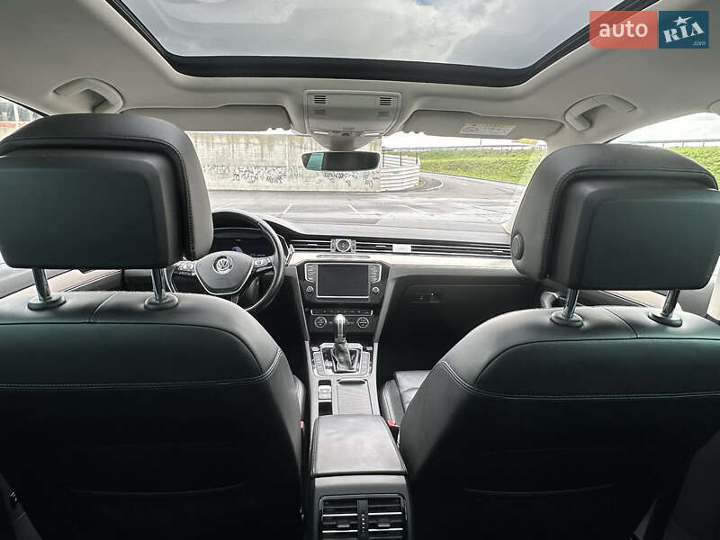 Volkswagen Passat 2015