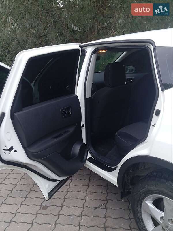 Nissan Qashqai 2011
