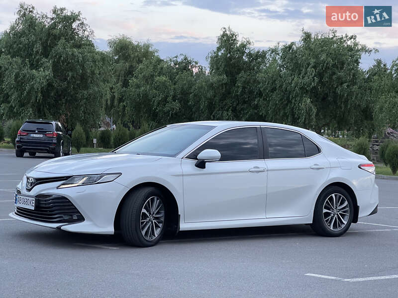 Toyota Camry 2017
