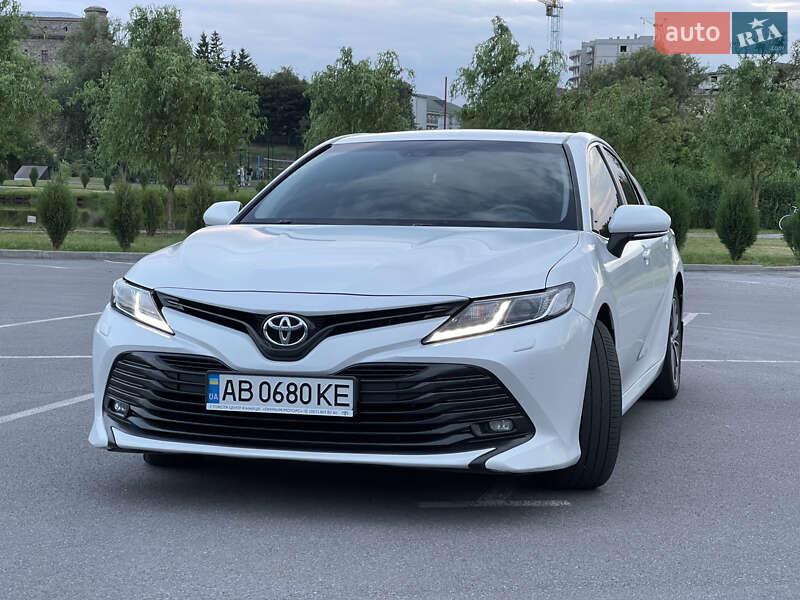 Toyota Camry 2017