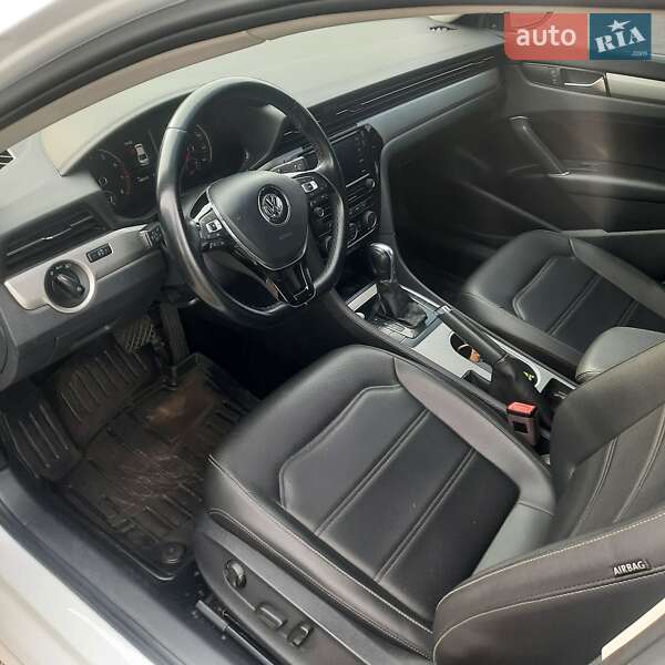 Volkswagen Passat 2020