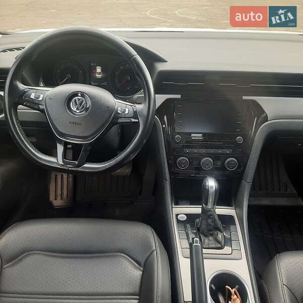 Volkswagen Passat 2020