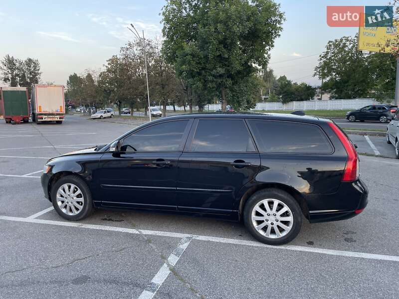 Volvo V50 2012